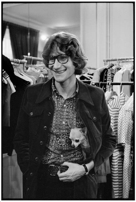 yves saint laurent par les plus grands photographes|yves saint laurent iconic looks.